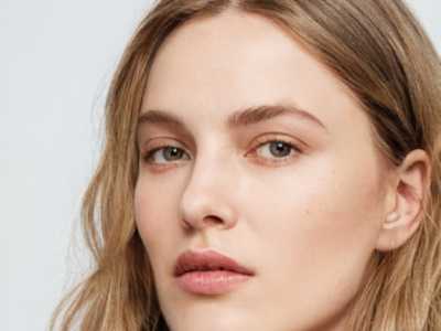 什么是瓷白激光祛痘术,瓷白激光祛痘，美丽无瑕肌肤的秘密武器！